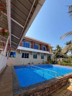 The Ocean Pearl Resort - 9