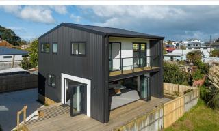 Modern Beach Home - 3