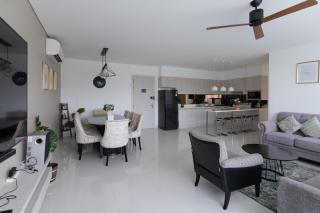 Spacious 3BR Sea-View Condo Resort Amenities 2708 - 6