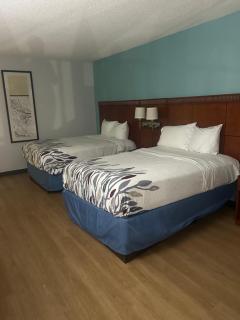 TravelodgeInn - 1