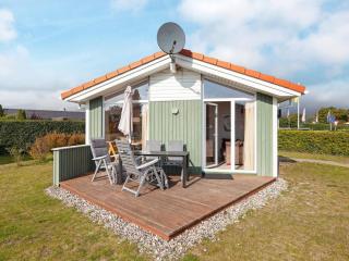 4 person holiday home in GROEMITZ - 9