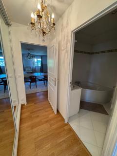 Calme et élégance au cœur de Tours - 2