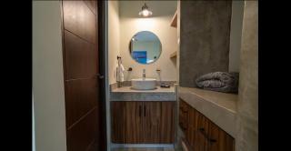 Santa Cruz Suite #11 - 5