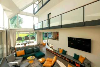 Stunning Villa with Sauna and Garden - 5