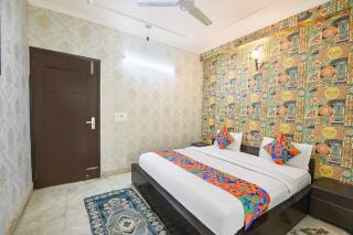 FabHotel Chaudhary Palace - 1