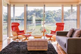 Valley Views - Elevated Hilltop Escape near Beaches - 1