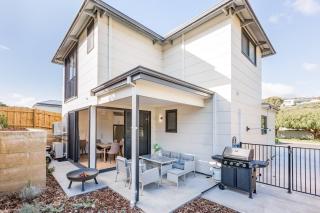 Yallingup Lagoon Beach House - 0