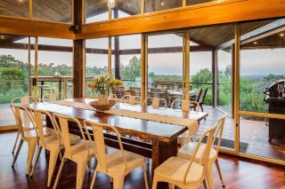 Views Of The Bay - A Tranquil Bushland Escape - 2