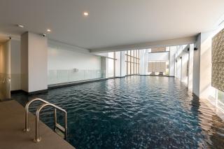 Luxury Loft with Stunning 25th Floor View - 6