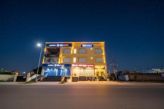 FabHotel Prime K9 Regency - 0