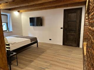 Albert Residence - 1