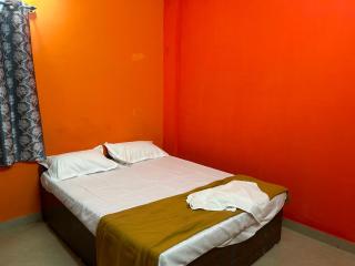 Hotel O SLV BOARDING & LODGING - 6