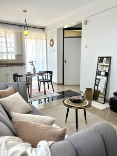 Dovy 1br Milimani with AC - 8