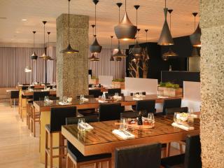 Sanderson London - 5