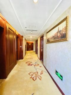 Vienna Hotel Guiyang Jiaxiulou Jichang Road - 5