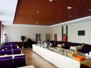 GreenTree Inn Langfang GuAn County Xinyuan Street Express Hotel - 8