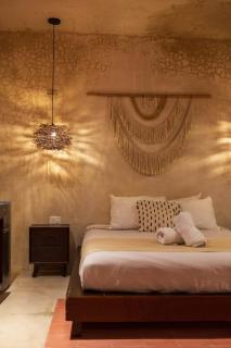 Colonial Downtown Room 10 - 9