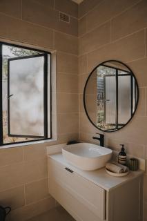 Lucky Bean Cottage - 9