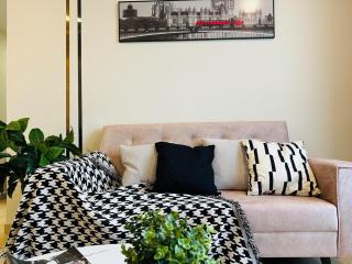 MVA19#Family Suite 8 pax 3 Rooms Sunway Velocity Mall, MRT Maluri Cheras - 1