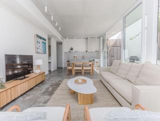 Salt & Stone Luxe Hideaway Byron Bay - 4