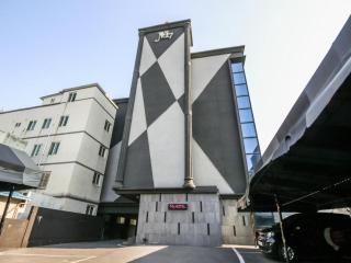 M7 Business Hotel - 9