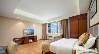 Zhonglian Harbor Hotel - 1