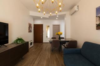 Sunny Spot - 7