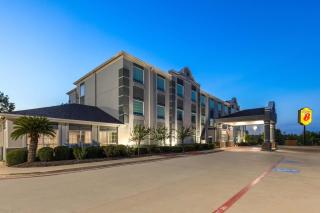 Super 8 by Wyndham San Antonio/Alamodome Area - 8
