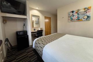 Microtel Inn by Wyndham Champaign - Champaign - 7