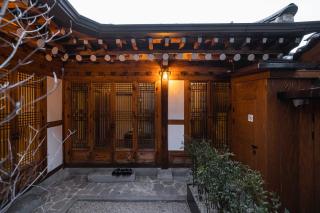 Luxury Hanok Warm Nest Retreat - 5