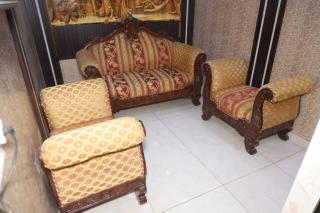 Hotel Blue -Near Nizamuddin Gate No-4 - 5