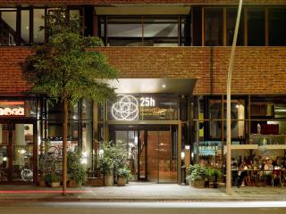 25hours Hotel Hamburg HafenCity - 0