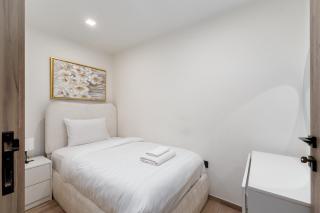 Bright & New 2 BHK in Jumeirah Village Circle - 8