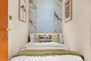 FIRST CLASS 4BR Elegant Beach House Retreat - 6