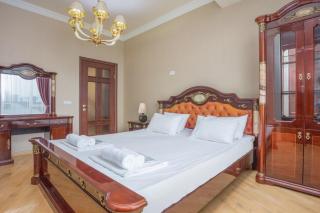 Comfort 2-Bedroom Stay in Central Yerevan - 7