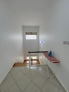 3Bedroom Hilltop Home In Muyenga - 2