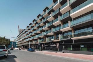 Apartment in Binghatti Crescent, Next to Circle Mall - 8