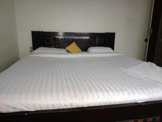 Symphony Suites Serviced Apartment - 5