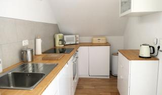 Upstairs6b - 1