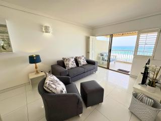24 Bronze Beach - Stunning seaviews & beach access - 2BR Umhlanga - 6