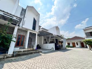 Omah Ambarrukmo Homestay Jogja - 8