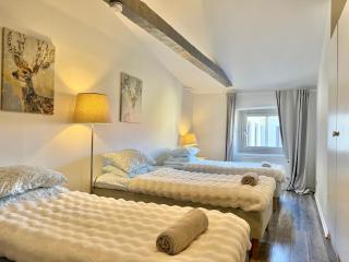 Workers Stay 7 Bedrooms 16 Beds 265 sqm Apartment Near Worksites Gothenburg - 2
