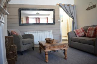 Sea View 1 Bed Studio Apartment - 3