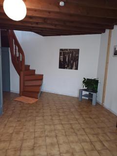 Logement tout équipé centre ville - 9