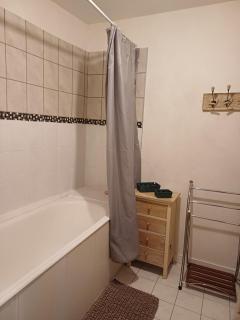 Logement tout équipé centre ville - 4