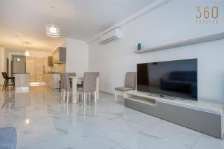 Qawra fully equipped Apartments, opposite the beach by 360 Estates - 2