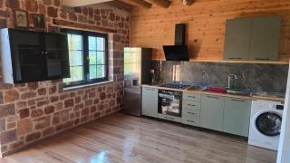 Vreto Stone House - 3