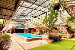 Petak Padin Cottage by The Pool, Kepala Batas Penang - 0