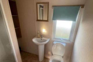 3 Bed Caravan - Sleeps 8 - Pets - Parking - Wifi - 6