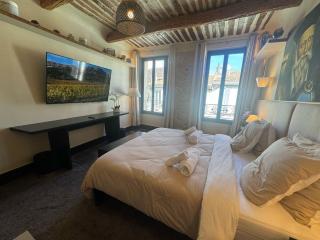 Auberge - Nostradamus De Provence - 0